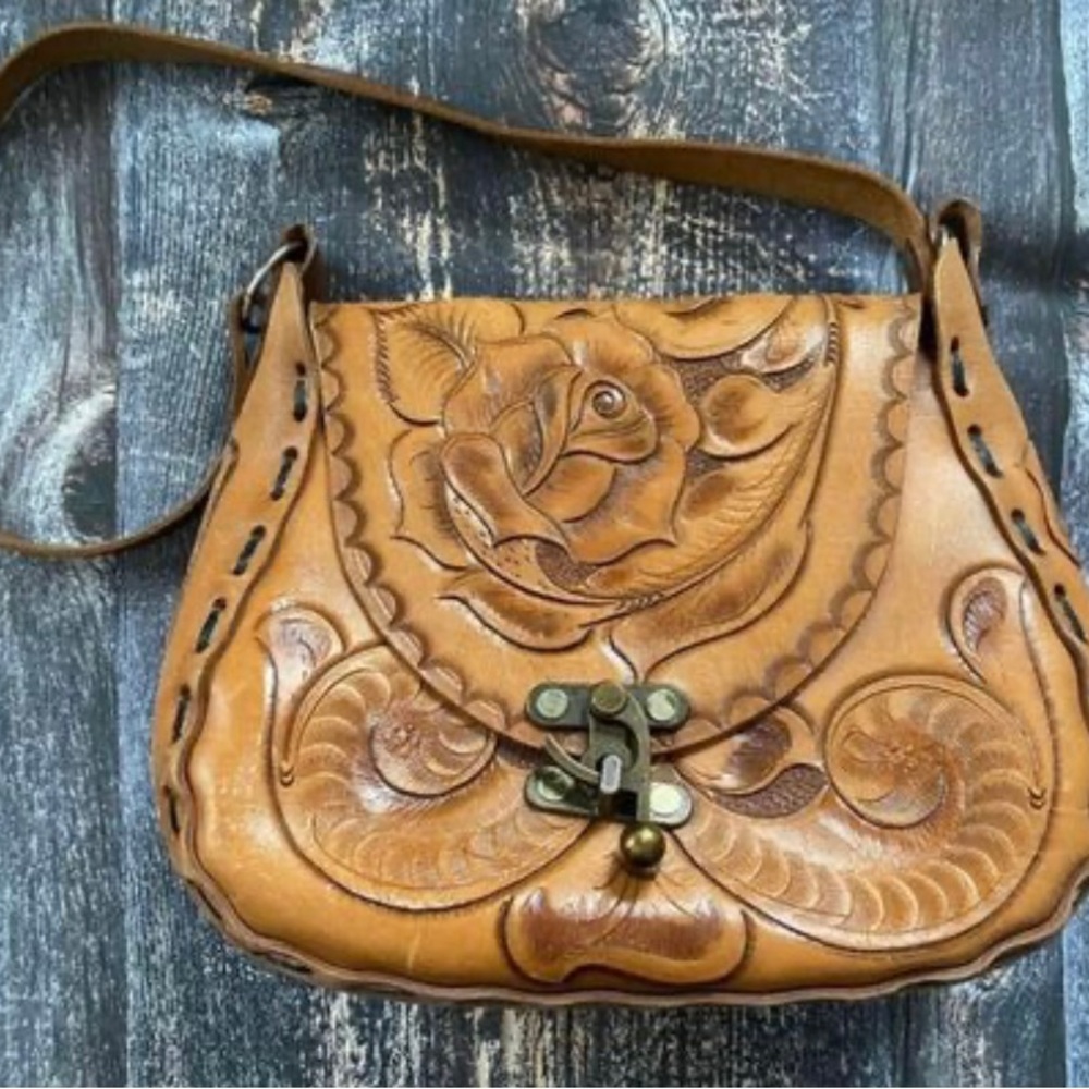 Vintage Tooled Leather Purse